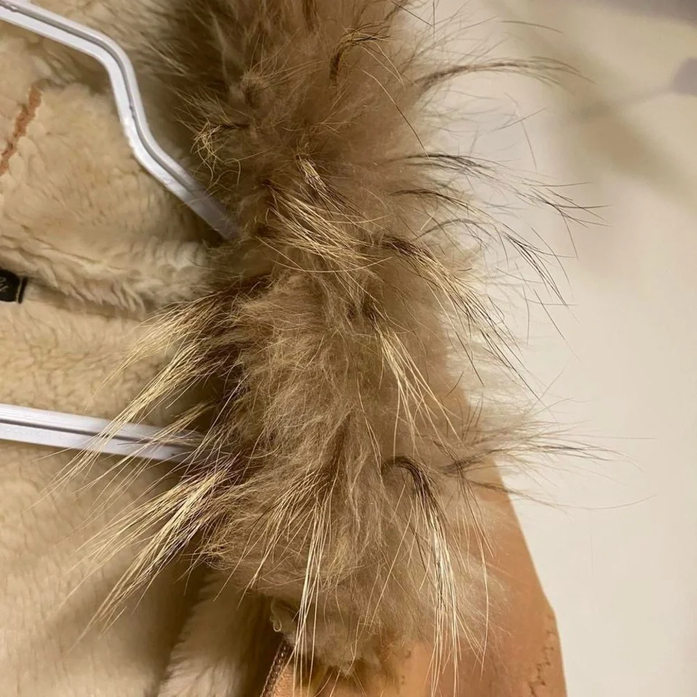 Cozy Cream Faux Fur Winter Coat - Picture 6 of 6